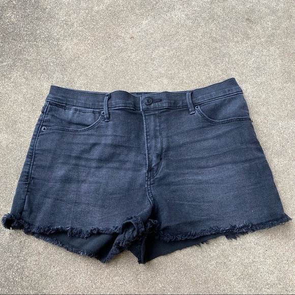 Abercrombie & Fitch Frayed Hem Denim Shorts - Picture 1 of 4